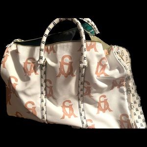 STEVE MADDEN XL DUFFLE